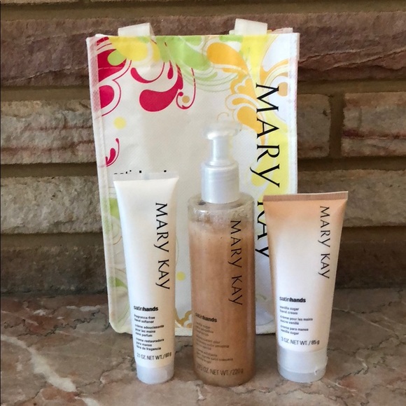 Mary Kay Other - New Mary Kay Vanilla Sugar Satin Hands Set